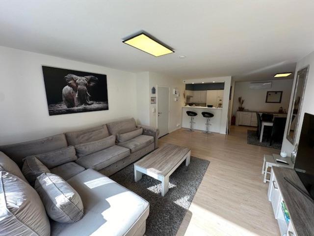 Appartement Anthony บลังเคนเบอร์เก ภายนอก รูปภาพ